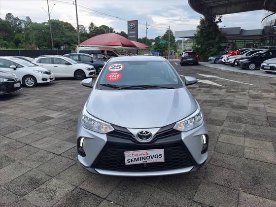 TOYOTA YARIS 1.5 16V FLEX SEDAN XL MULTIDRIVE